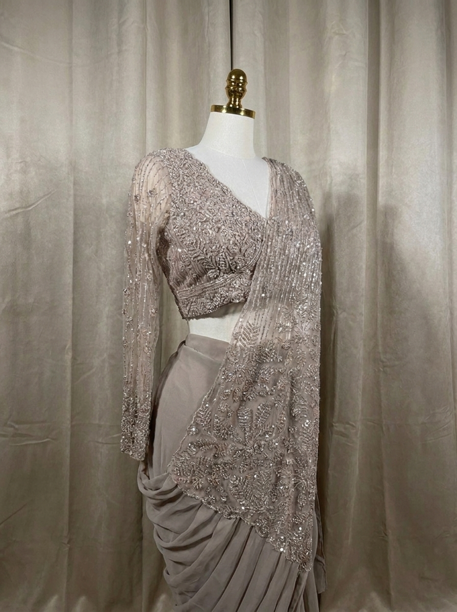 SARELLE Cream ready-to-wear saree set by ELARA CPH