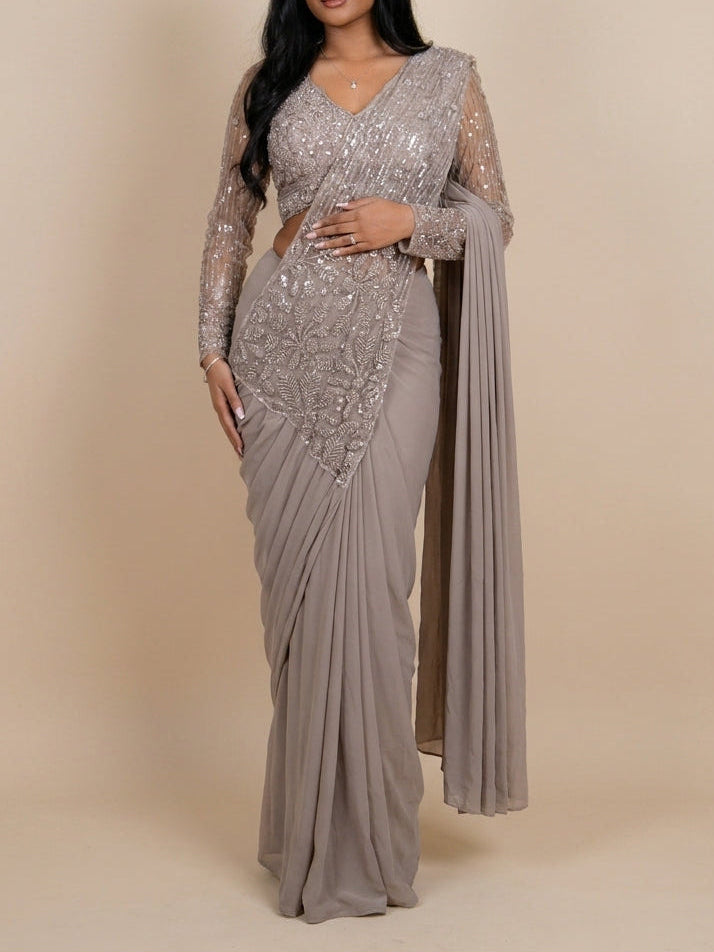 SARELLE Cream ready-to-wear saree set by ELARA CPH